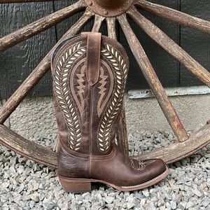 J.B. Dillon woman’s Cowboy boots